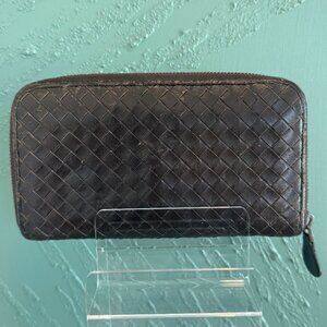 Bottega Veneta Intrecciato Black Leather Long Wallet